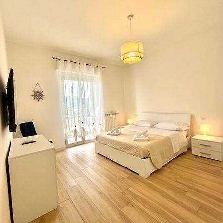 Casa Di Elisa Apartman Savona Kültér fotó